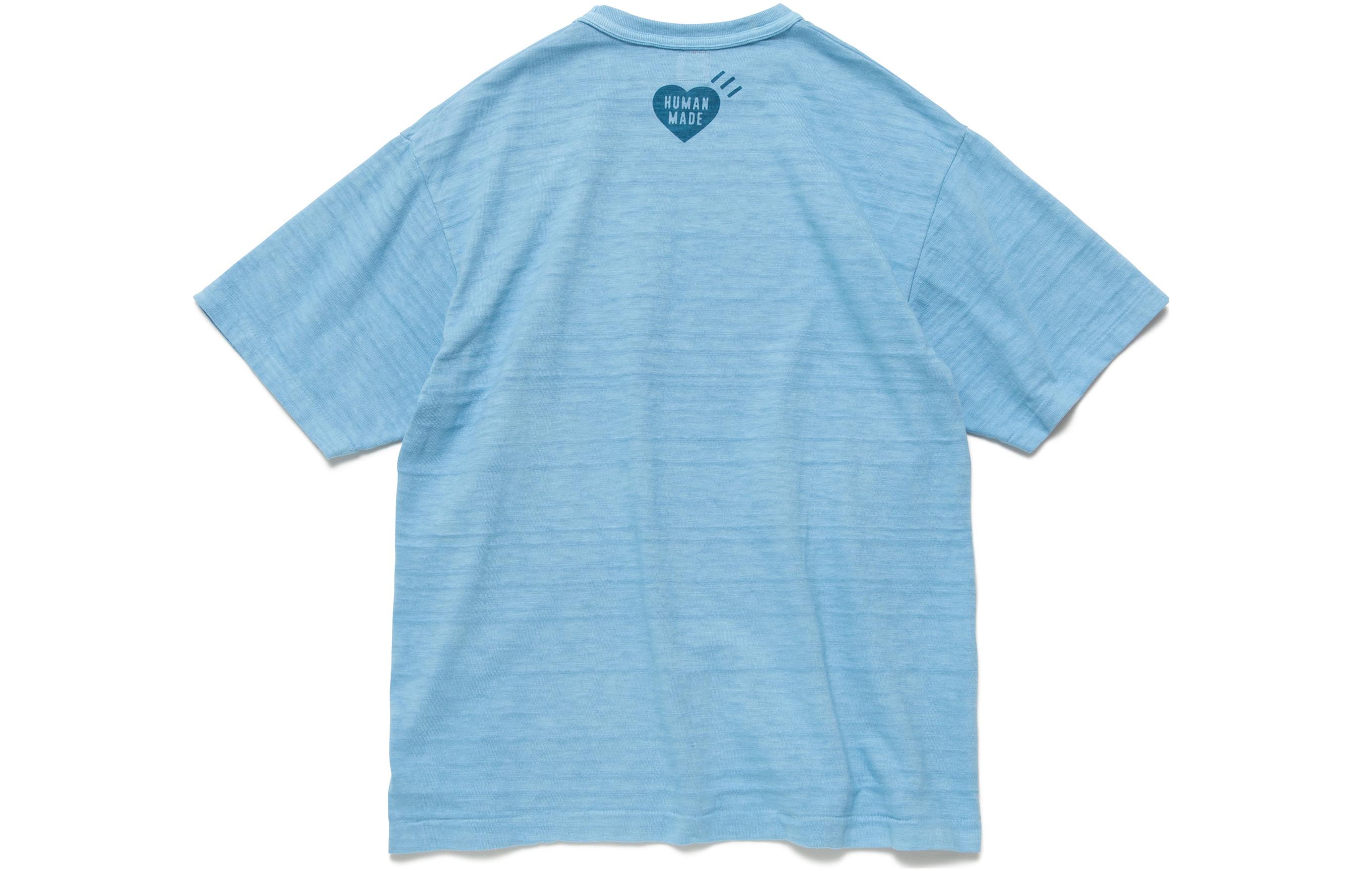 Lookbook HUMAN MADE Baju T-Shirt Crewneck Unisex Cetakan Itik dan Logo Huruf. HM23CS027