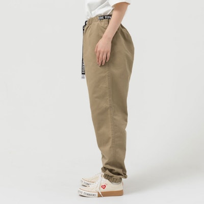 휴먼 메이드 FW22 솔리드 컬러 조거 팬츠 조절 가능한 드로스트링. HM24PT008 Details for 휴먼 메이드 FW22 솔리드 컬러 조거 팬츠 조절 가능한 드로스트링. HM24PT008