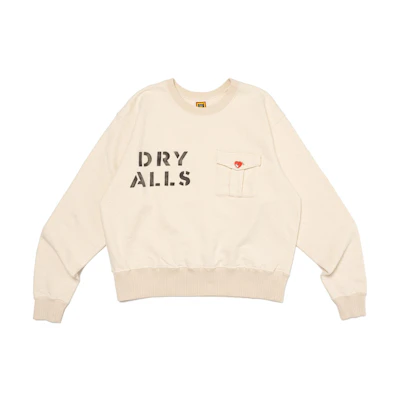 HUMAN MADE FW23 Heart Button Pocket Crewneck Sweatshirt Unisex. HM26CS028