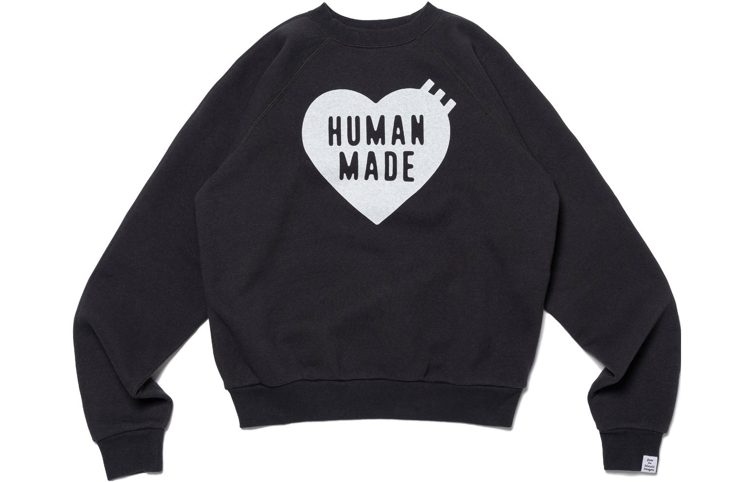 Shop HUMAN MADE FW23标志图案宽松版型中性套头圆领卫衣. HM26CS041
