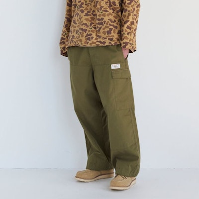 휴먼메이드 FW23 유니섹스 로고 스트링 카고팬츠 릴랙스핏. HM26PT014 Details for 휴먼메이드 FW23 유니섹스 로고 스트링 카고팬츠 릴랙스핏. HM26PT014