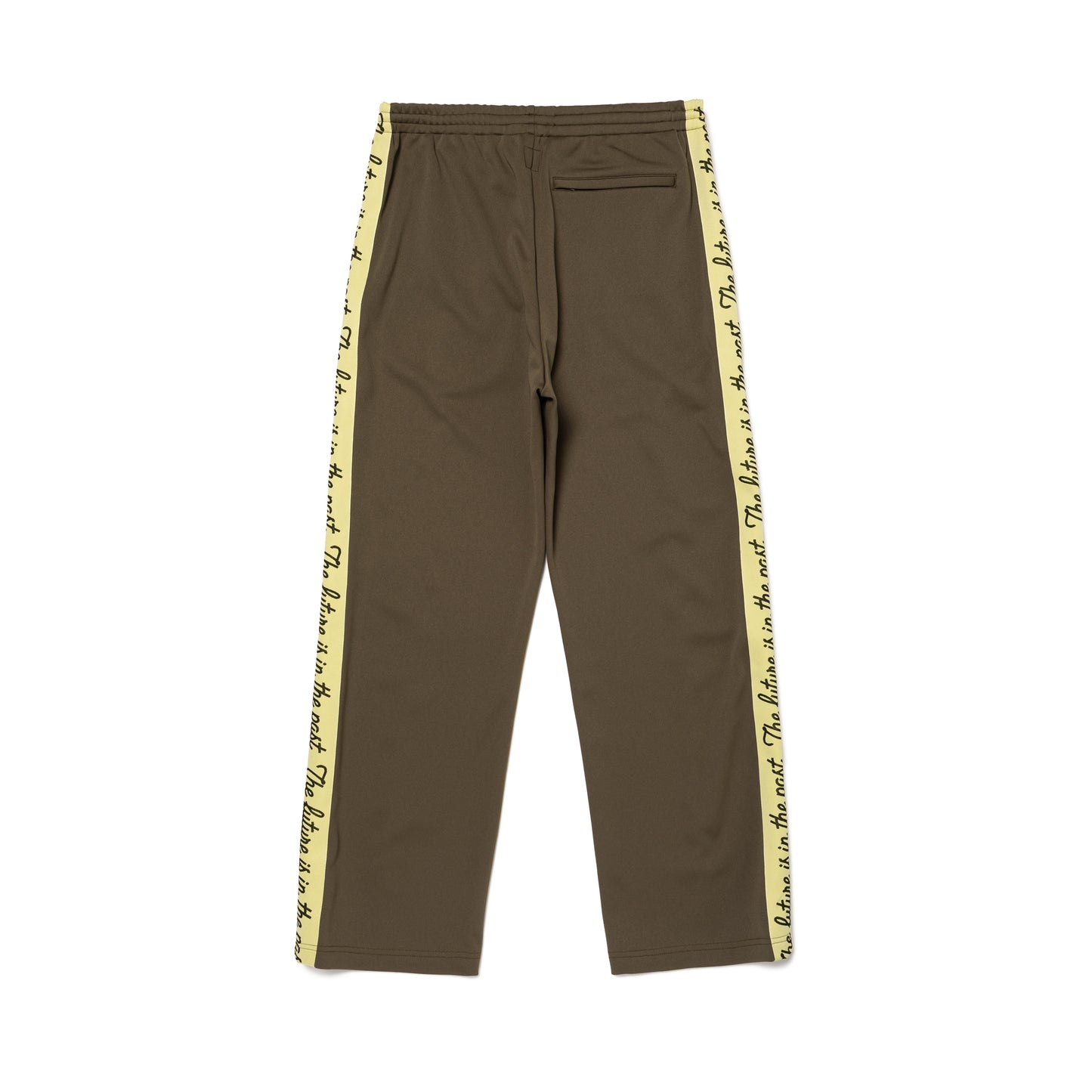 Lookbook 휴먼 메이드 FW24 유니섹스 하트 자수 니트 스트레이트 레그 스웻팬츠. HM28PT023