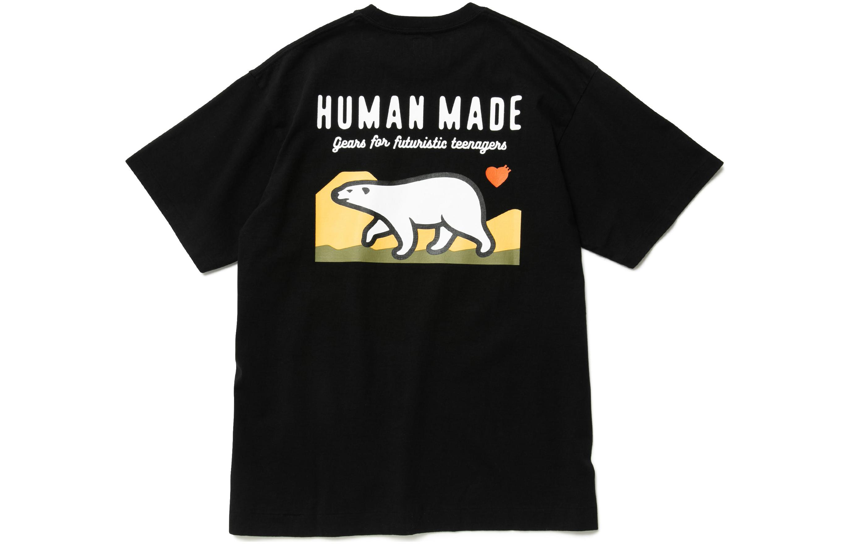 Shop Camiseta Unisex HUMAN MADE SS22 Bolsillo Oso Caricatura Crewneck. HM23CS039
