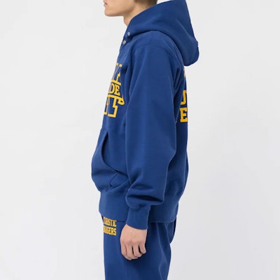 HUMAN MADE SS23 Pullover Sweatshirt Unisex dengan Kerah Kancing dan Logo. HM25CS007 4