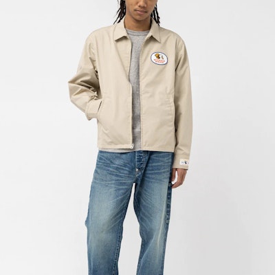 HUMAN MADE SS23 Jaket Unisex dengan Chest Badge & Desain Back Hound Print HM25JK019 Cheap HUMAN MADE SS23 Jaket Unisex dengan Chest Badge & Desain Back Hound Print HM25JK019