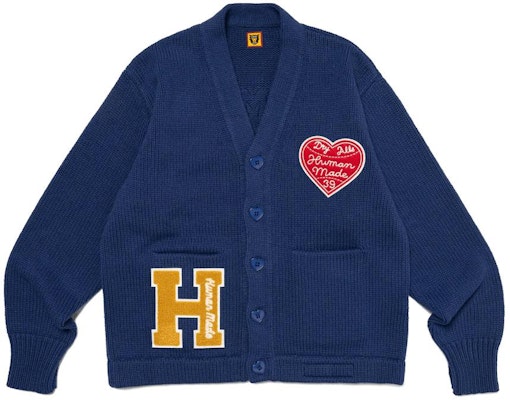 HUMAN MADE SS24 Cardigan Rajutan Unisex dengan Patch Huruf dan Tombol Heart. HM27CS036 Order HUMAN MADE SS24 Cardigan Rajutan Unisex dengan Patch Huruf dan Tombol Heart. HM27CS036