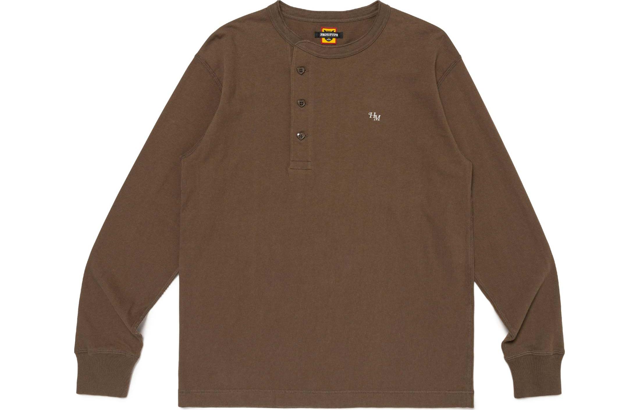 Details for HUMAN MADE SS24 Kaos Lengan Panjang Henley Unisex dengan Tombol Hati. XX27CS003