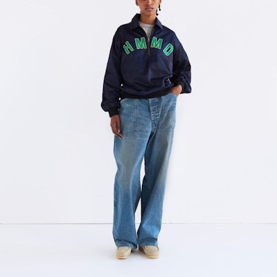 HUMAN MADE SS24 缎面Logo半拉链卫衣男女同款。 HM27SH007 Details for HUMAN MADE SS24 缎面Logo半拉链卫衣男女同款。 HM27SH007