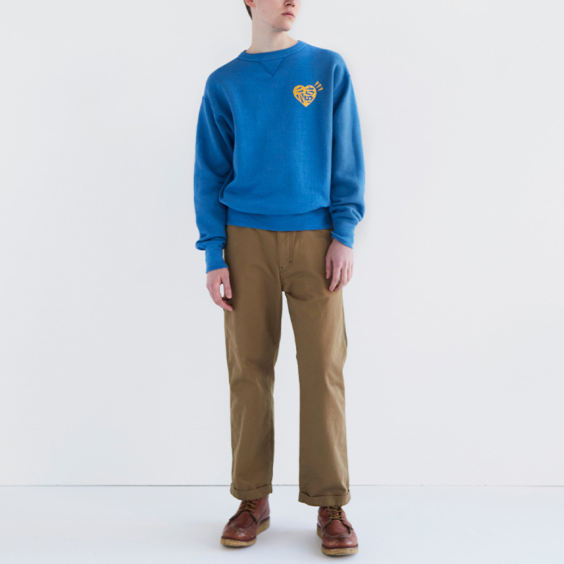 Shop HUMAN MADE SS24 龍年グラフィック クルーネックスウェット 男女兼用 HM27CS024