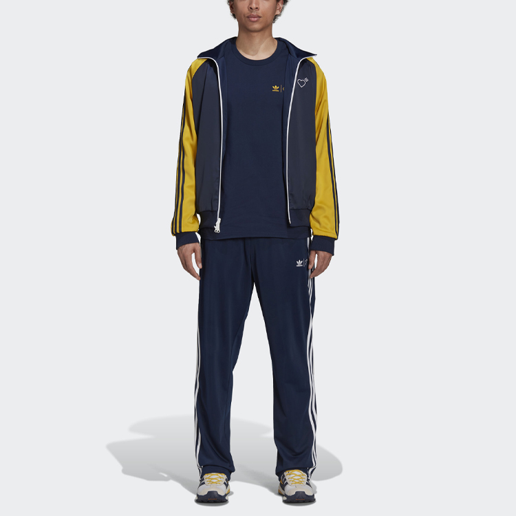 Shop HUMAN MADE x adidas Originals SS21 ロゴプリント ミッドライズ トラックパンツ メンズ. GV4336