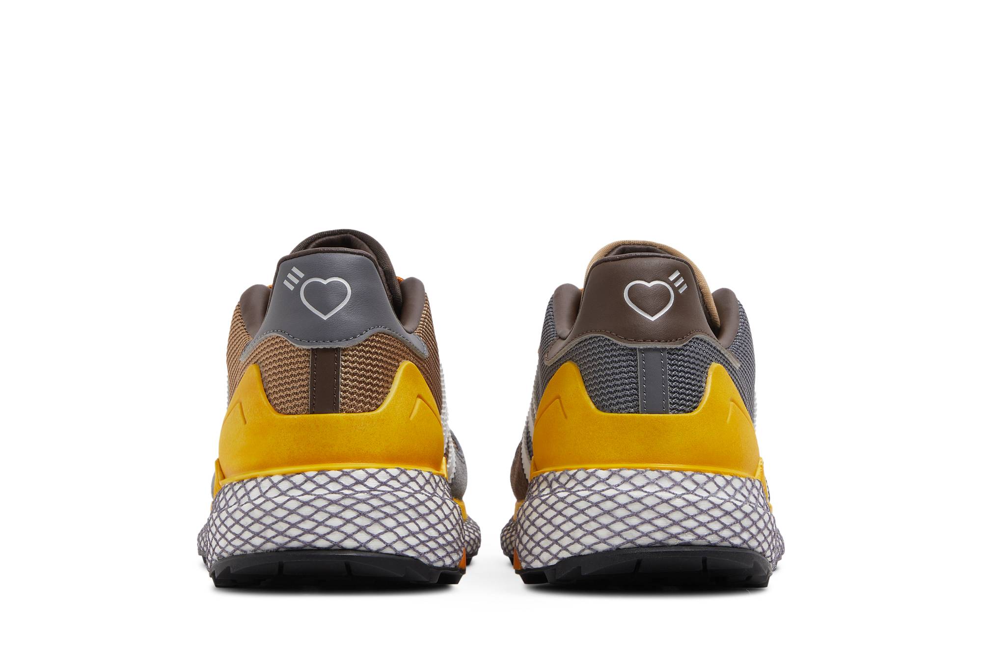 Details for Human Made x adidas Questar 'Cardboard' dalam warna 'Kadbod'. GY3019