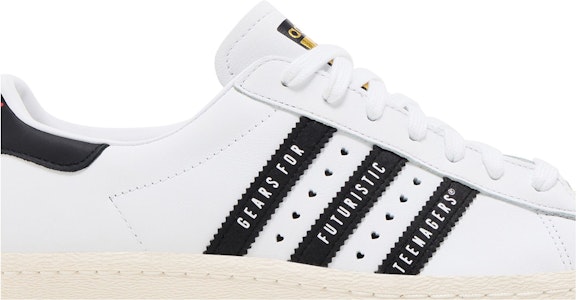 휴먼메이드 x 아디다스 슈퍼스타 "미래 청소년을 위한 기어" (화이트 블랙) FY0728 Order 휴먼메이드 x 아디다스 슈퍼스타 "미래 청소년을 위한 기어" (화이트 블랙) FY0728