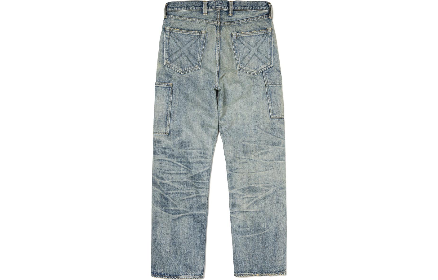 Lookbook HUMAN MADE x KAWS FW23 刺绣后标男女同款牛仔裤 深蓝色. XX26PT002