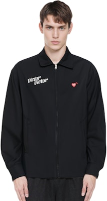 Chaqueta Negra Bordada HUMAN MADE x Victor Victor Worldwide SS23 Dog Driving. XX25JK002 Shop Chaqueta Negra Bordada HUMAN MADE x Victor Victor Worldwide SS23 Dog Driving. XX25JK002