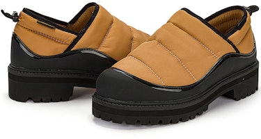 Timberland x HUMBERTO LEON Future73 6 Inch Puffer Clog 'Oren Vibram' A686F Purchase Timberland x HUMBERTO LEON Future73 6 Inch Puffer Clog 'Oren Vibram' A686F