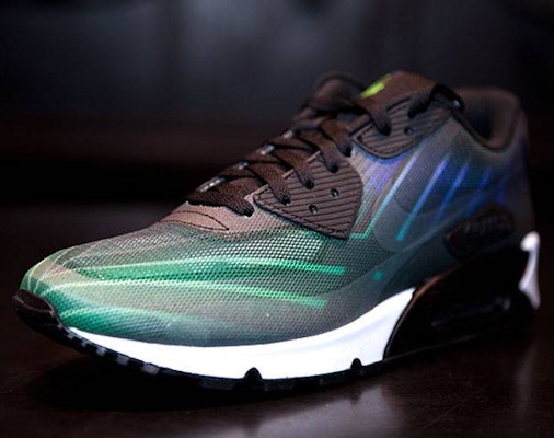 Hurley x Nike Air Max 90 + 'Phantom 4D' Sepatu Sneaker Pria 502482-001 Lookbook Hurley x Nike Air Max 90 + 'Phantom 4D' Sepatu Sneaker Pria 502482-001