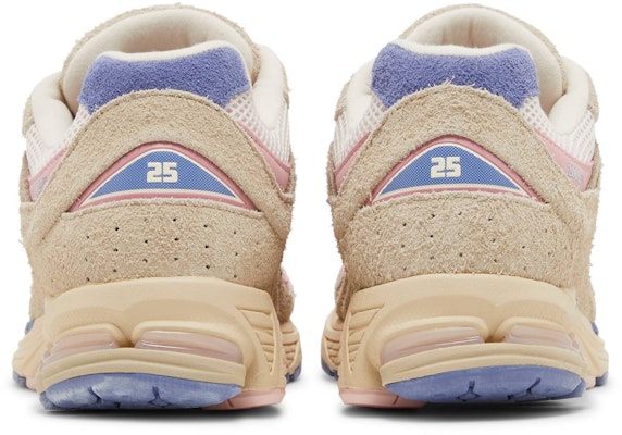 Hype DC x New Balance 2002R 'Native Dynamics' Lelaki & Wanita M2002RHE Details for Hype DC x New Balance 2002R 'Native Dynamics' Lelaki & Wanita M2002RHE