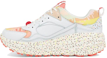 UGG Ca805 x Ice Cream 'White Red' 1122270-WRD UGG Ca805 x Ice Cream 'White Red' 1122270-WRD
