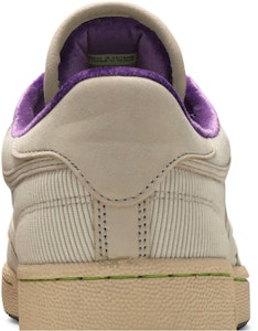 Illumination's Minions x Reebok Club C 85 'Vicious 6' Sepatu Pria FZ1914 Sizing Illumination's Minions x Reebok Club C 85 'Vicious 6' Sepatu Pria FZ1914