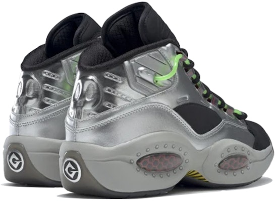 小黄人 x 锐步 Question Mid '小格鲁实验室' FW7548 Shop 小黄人 x 锐步 Question Mid '小格鲁实验室' FW7548
