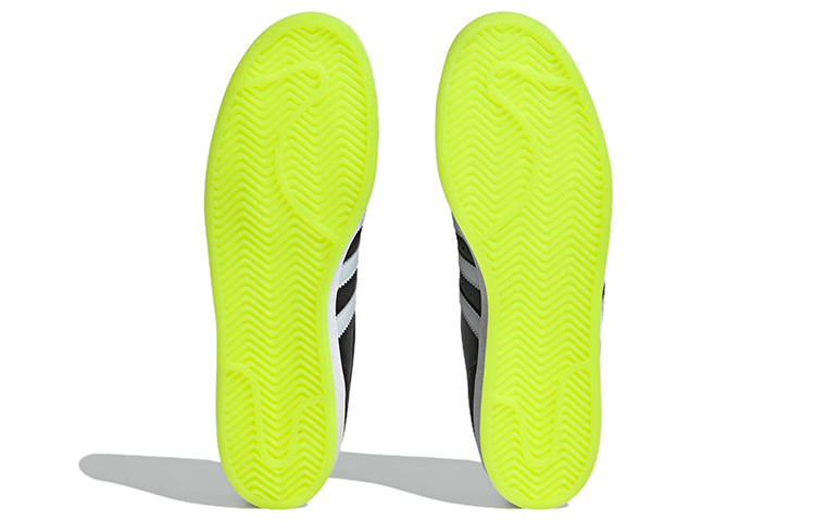 Details for 靛蓝Herz x 阿迪达斯Superstar '进入元宇宙' IE1842