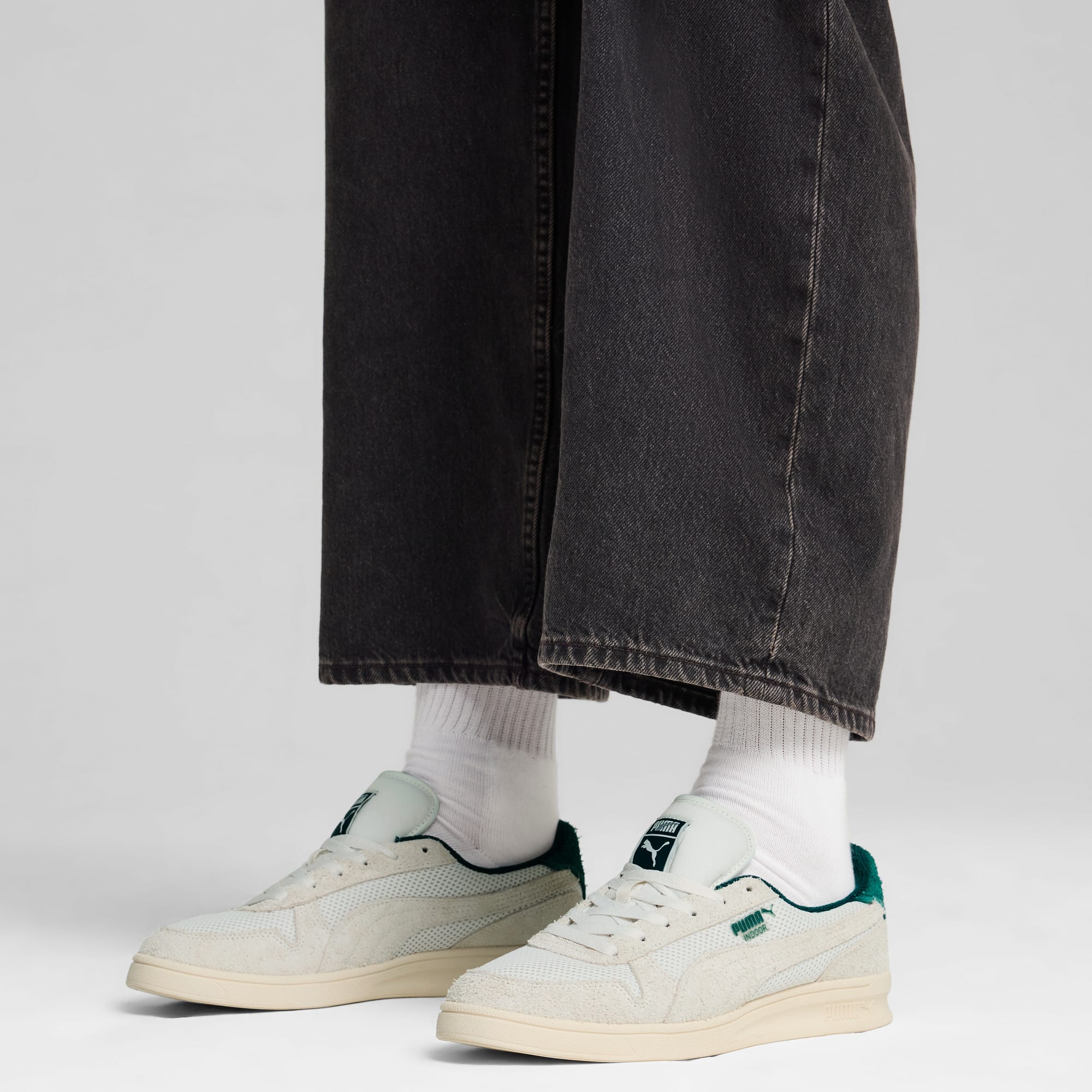 Indoor Mesh Sneakers 圖 2