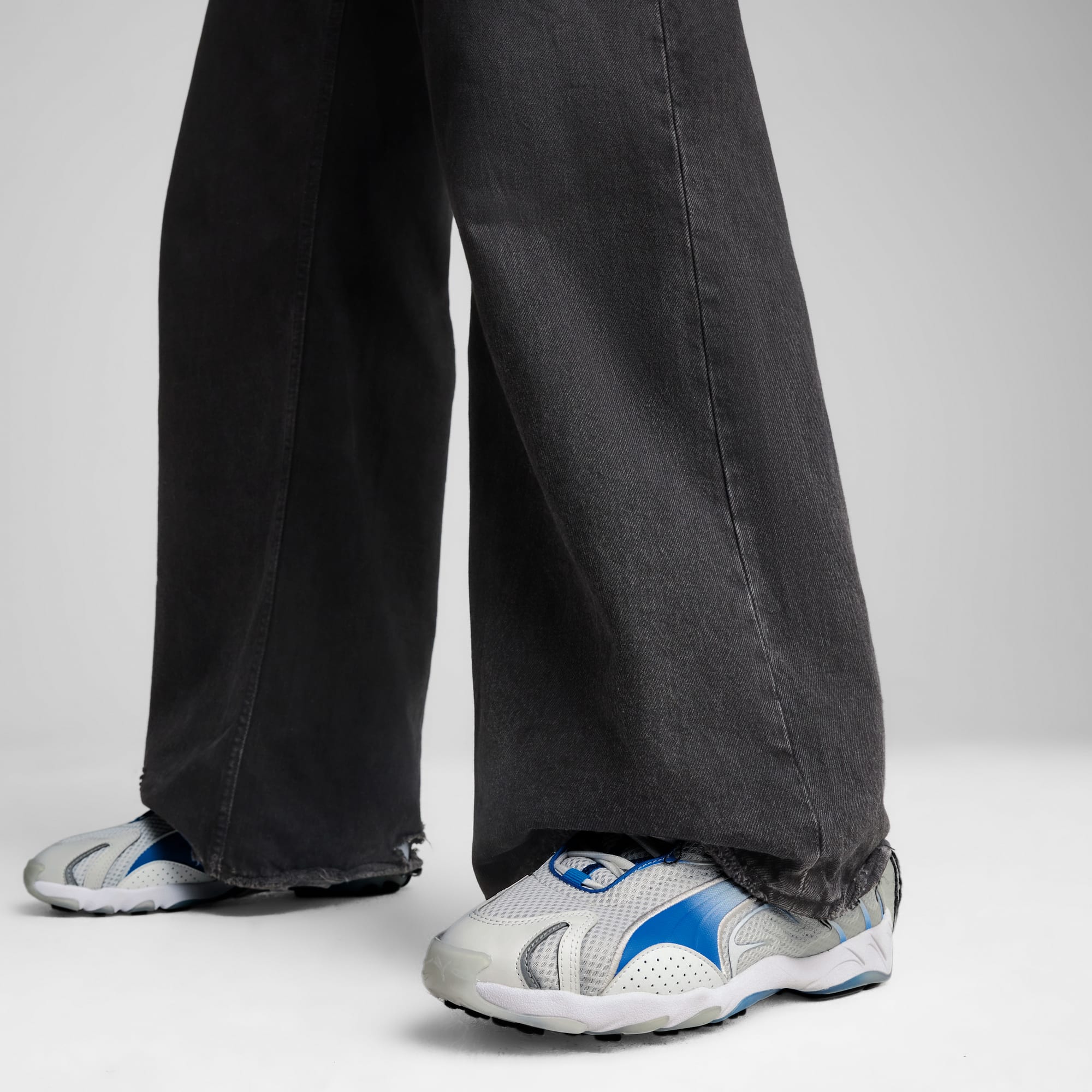 Purchase Inhale Sneakers 401560-08