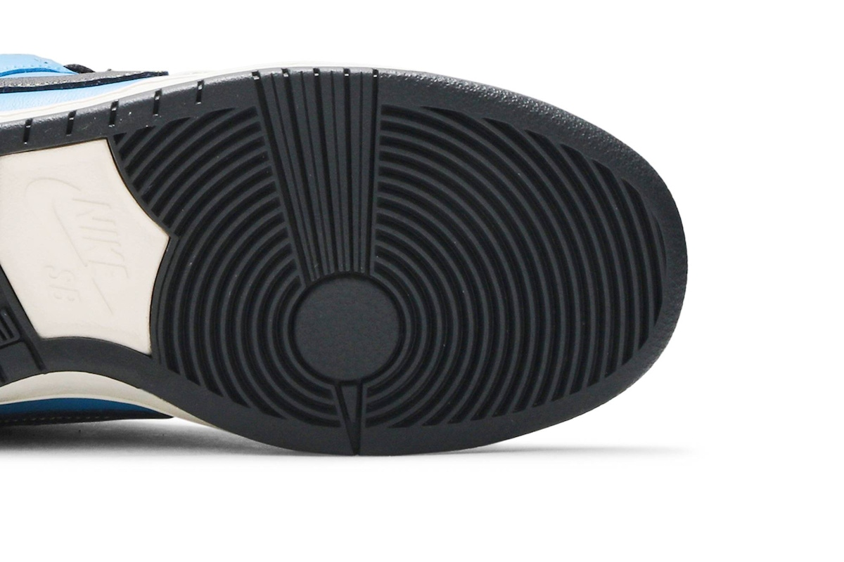 Instant Skateboards x Nike SB Dunk Low Pro QS 'Blue Hero' CZ5128-400