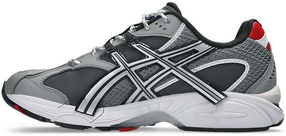 invincible-x-asics-gel-nimbus-10-1-http-404-rgb-1203-a981-020