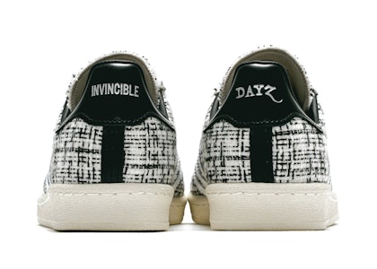 INVINCIBLE x DAYZ x adidas Campus '白色粗花呢' HP2820 Shop INVINCIBLE x DAYZ x adidas Campus '白色粗花呢' HP2820
