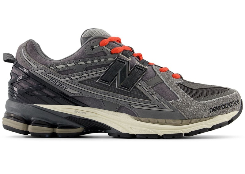 INVINCIBLE x N.HOOLYWOOD x New Balance 1906U 'Grey Red' U1906NGC