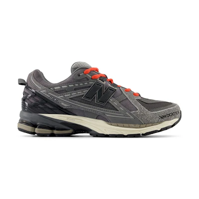 INVINCIBLE N.HOOLYWOOD NB 1906U 'Grey Red'
