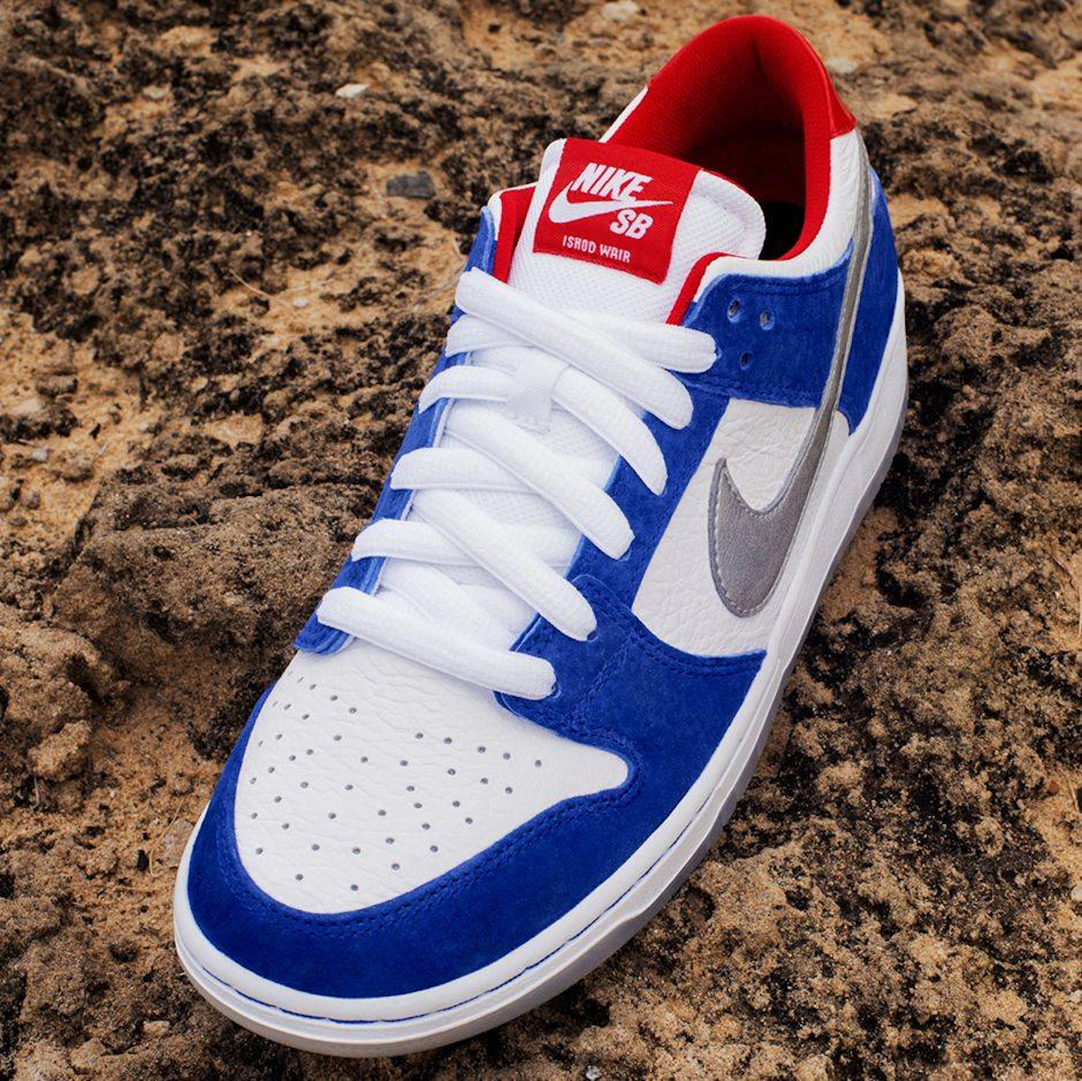 Ishod Wair x Nike SB Dunk Low Pro 'BMW' 839685-416