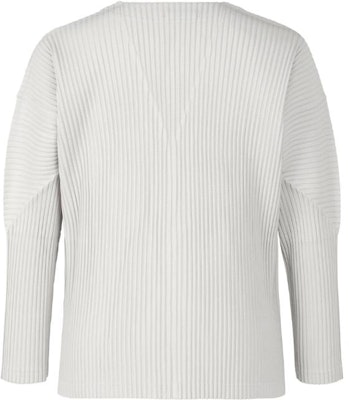 ISSEY MIYAKE 白色單排扣V領長袖開襟針織外套 HP55JL441-11 Lookbook ISSEY MIYAKE 白色單排扣V領長袖開襟針織外套 HP55JL441-11