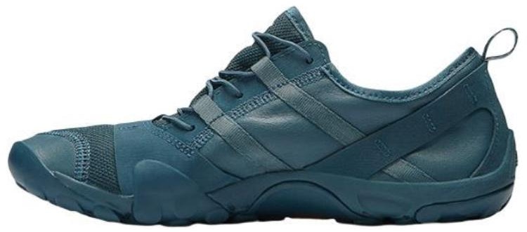 issey-miyake-x-new-balance-minimus-10v1-navy-mt-10-oiy