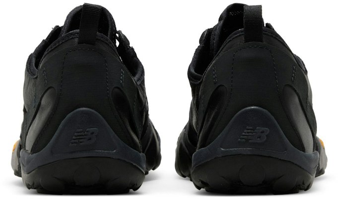 Issey Miyake x New Balance MT10O ''Zwart'' MT10OIS Details for Issey Miyake x New Balance MT10O ''Zwart'' MT10OIS