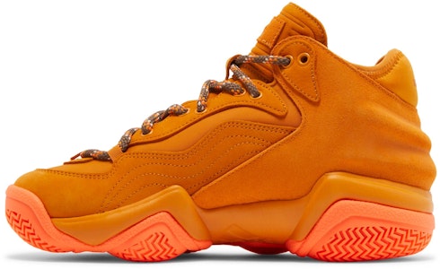 IVY PARK x 阿迪达斯 Top Ten 2000 '专注橙' ID5105 Lookbook IVY PARK x 阿迪达斯 Top Ten 2000 '专注橙' ID5105