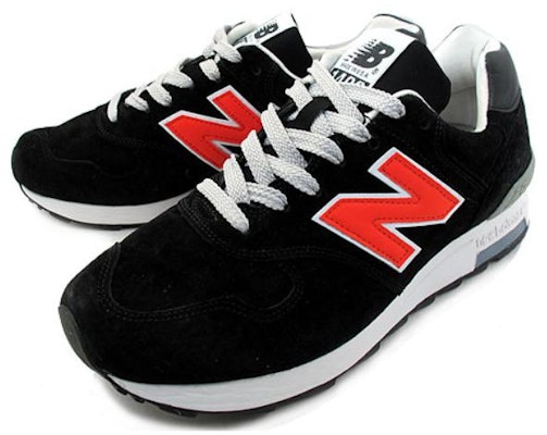 J.Crew x New Balance 1400 Made In USA 'Black Orange' M1400BKK Lookbook J.Crew x New Balance 1400 Made In USA 'Black Orange' M1400BKK