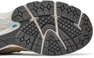 J.Crew x New Balance 2002R - Dupa M2002RWA Purchase J.Crew x New Balance 2002R - Dupa M2002RWA