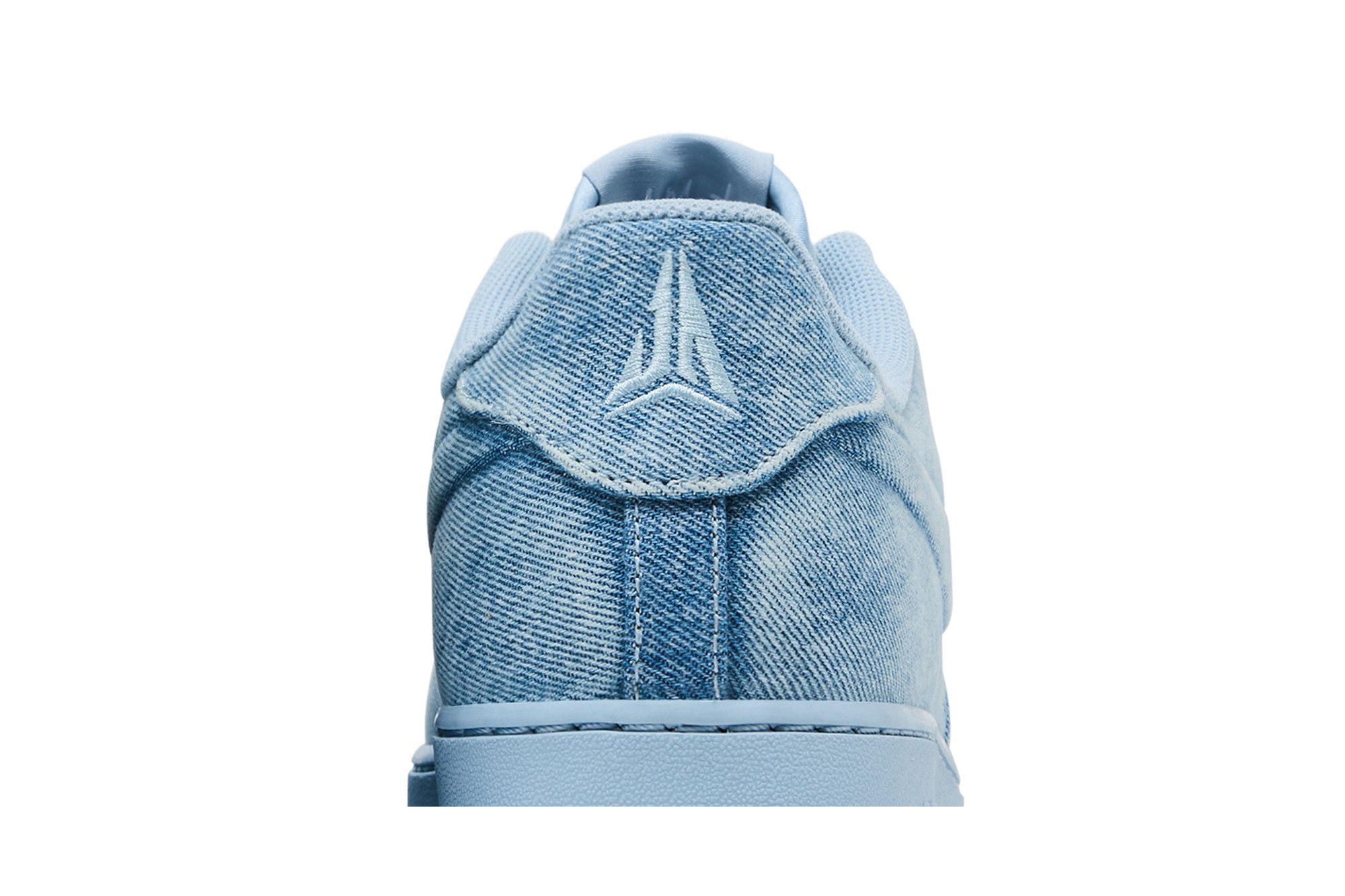 Sizing 贾·莫兰特 x 耐克空军1号低帮“牛仔” IQ9773-400
