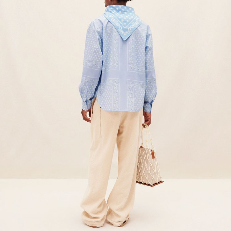 Shop Jacquemus Kemeja Lengan Panjang Biru Bermotif dengan Kancing Depan. 235SH03513563DL