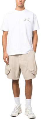 Jacquemus Short-Sleeve T-Shirt with Logo Patch Crewneck. 236JS1962003100 Shop Jacquemus Short-Sleeve T-Shirt with Logo Patch Crewneck. 236JS1962003100