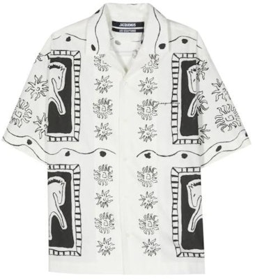 Jacquemus White All-Over Print Relaxed Fit Short Sleeve Shirt. 245SH201-1586-1GC Order Jacquemus White All-Over Print Relaxed Fit Short Sleeve Shirt. 245SH201-1586-1GC