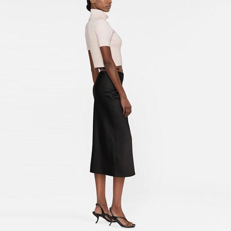 Purchase Jacquemus FW22 Rok Midi High-Waist Hitam dengan Detail Solid Drawstring. 213SK0091000990