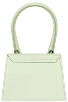 Lookbook Jacquemus Le Chiquito Moyen Signature Handbag Light Green