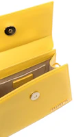 Lookbook Jacquemus Le Chiquito Moyen Top-Handle Bag Warm Yellow