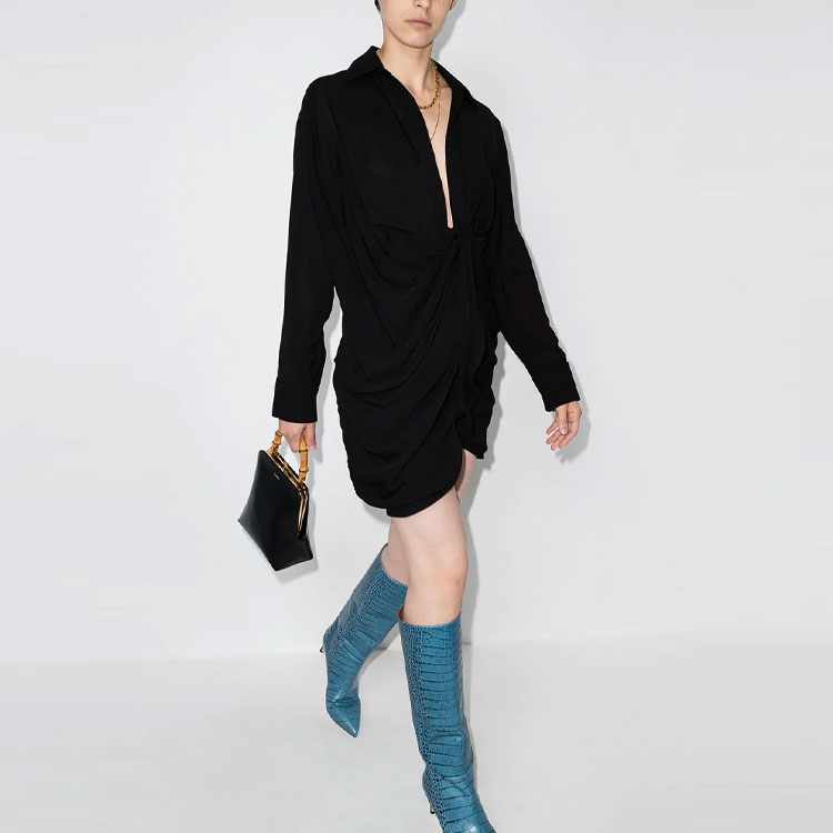 Lookbook Jacquemus Gaun Hitam Lengan Panjang V-neck Dalam Solid 213DR09213102990