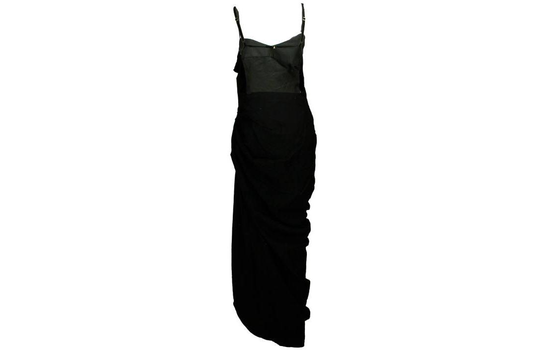 Lookbook Jacquemus SS22 Dress Hitam Tanpa Lengan Detail Lipit Elegan. 22E211DR0011020990