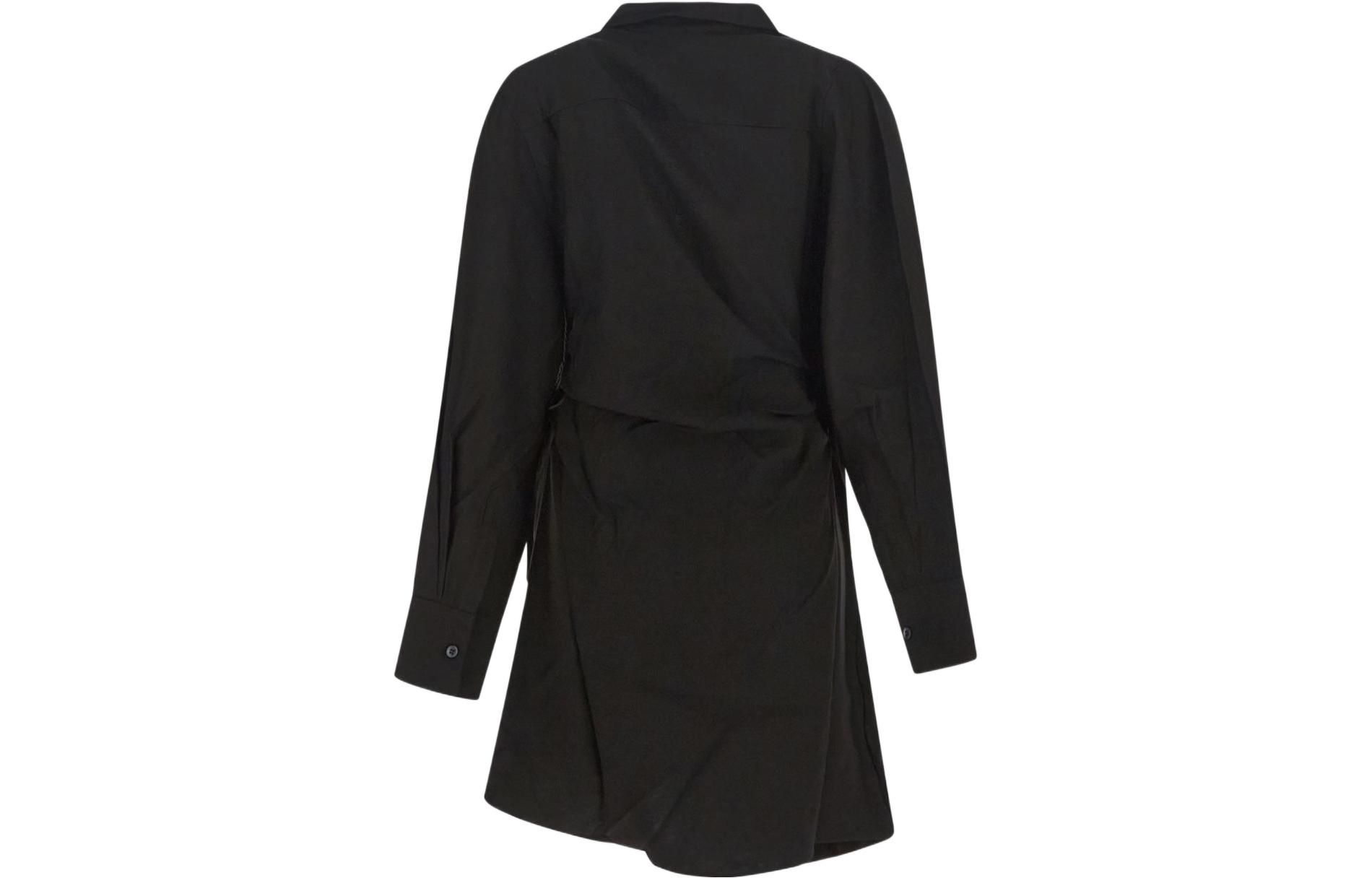 Lookbook ジャックムス SS22 ミニマル ブラック 長袖 ワンピース ギャザーディテール付き 21H213DR0091020