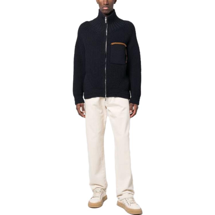 Lookbook Jacquemus SS23 Jaket Cardigan Sweatshirt Biru High-Neck. 235KN1202243NAVY